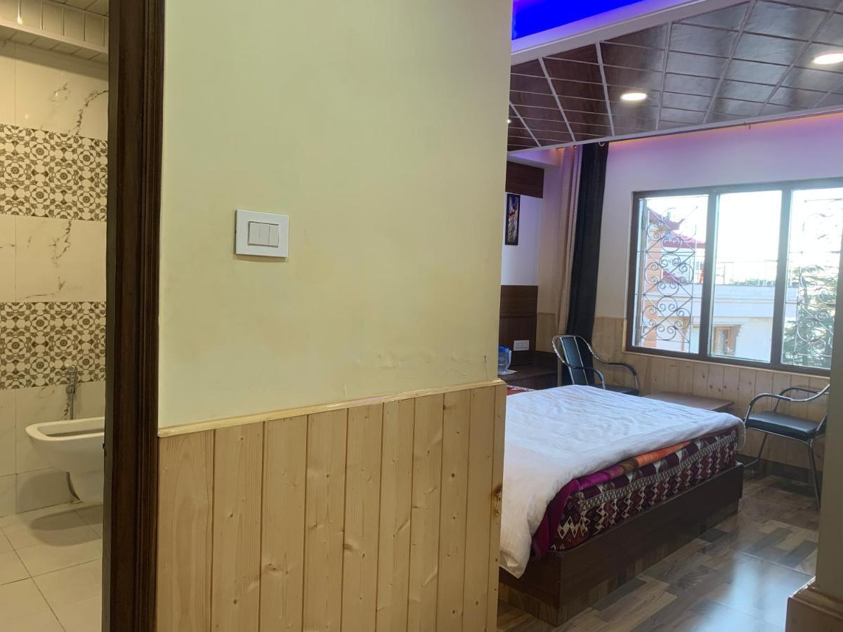 Valley Crown B&B Shimla Zewnętrze zdjęcie